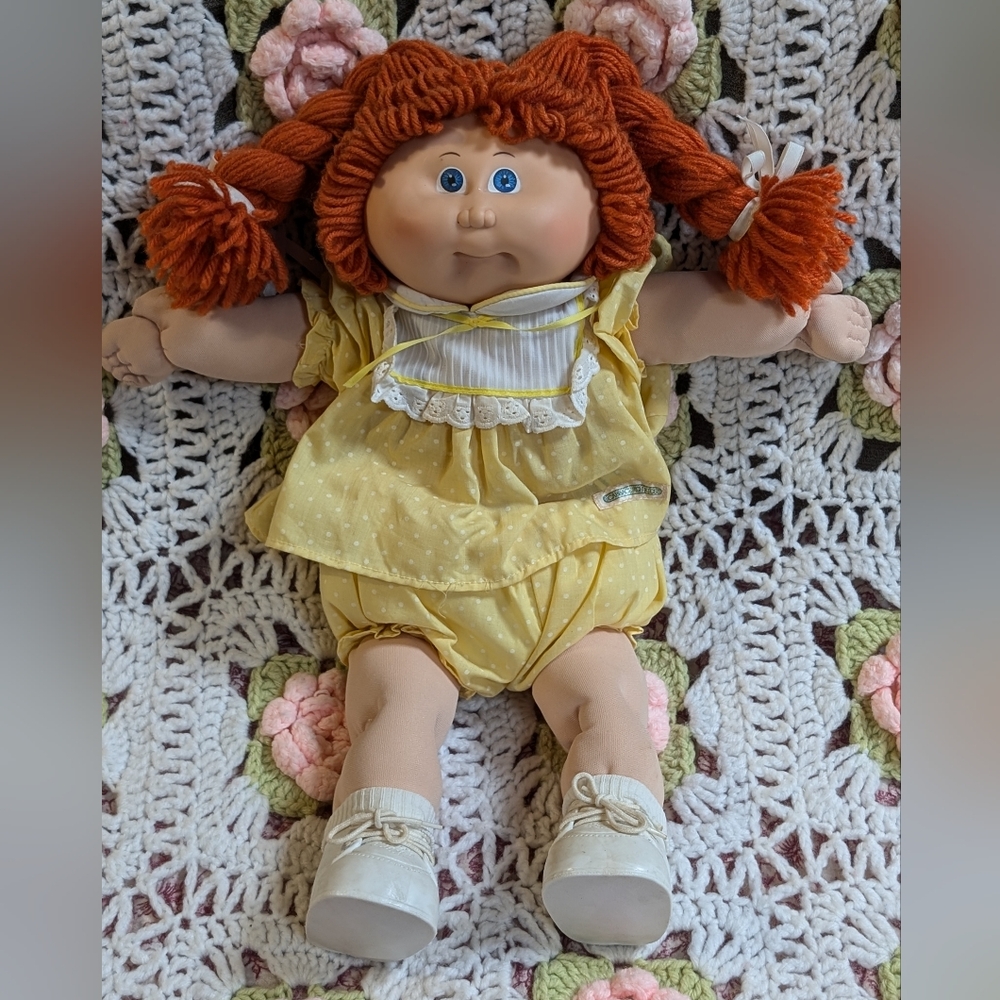 Vintage Cabbage Patch Kid Doll Red Yarn Pigtails w/ birth certificate